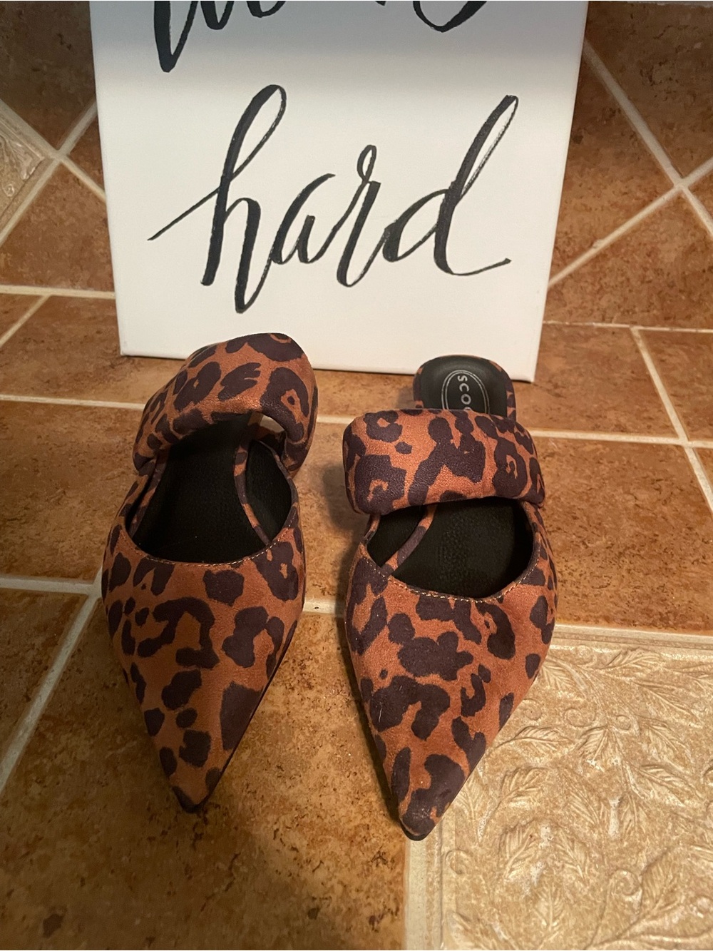 Leopard Print Pointed Toe Slingback Slides
